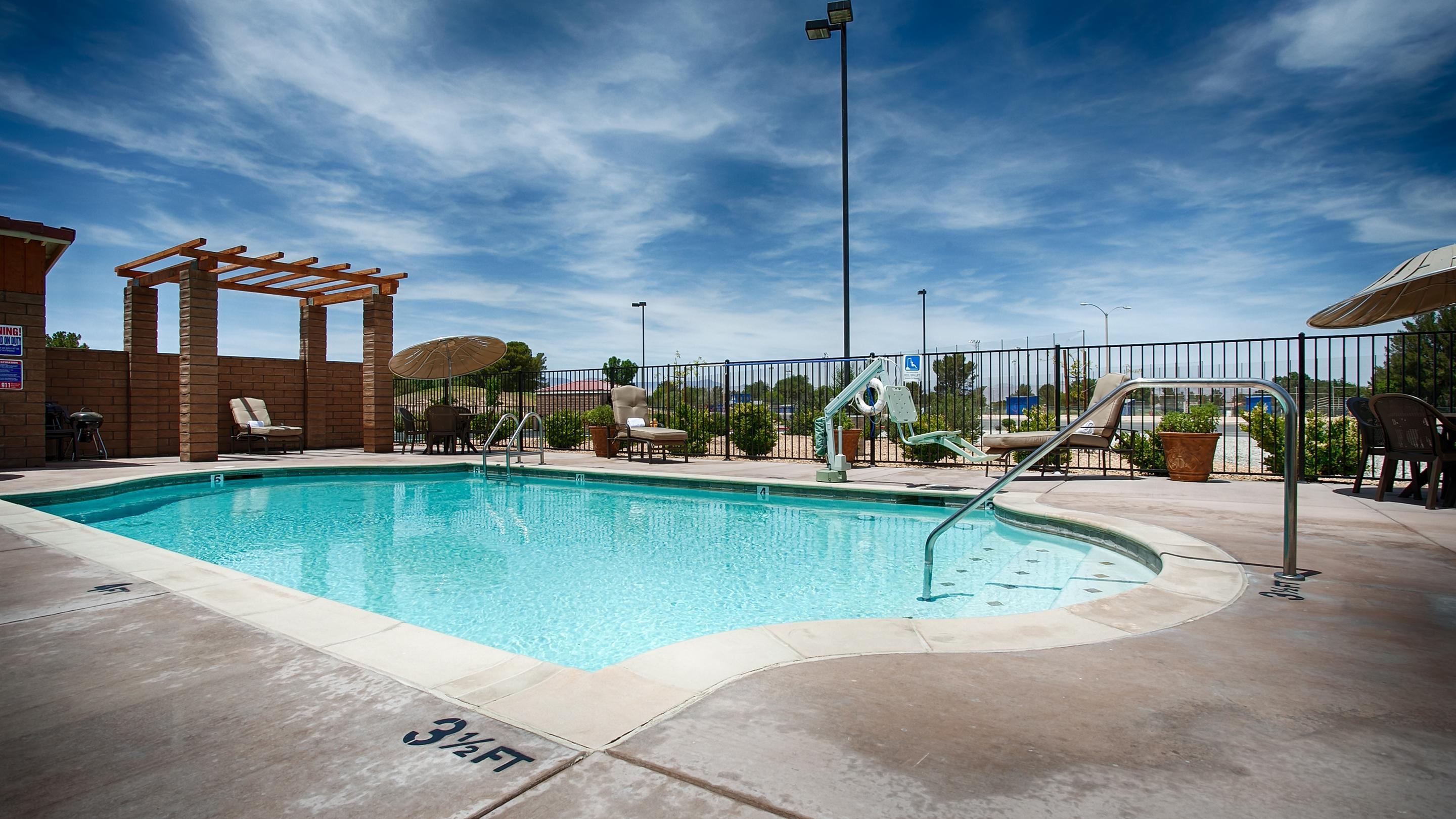 Best Western California City Inn & Suites Εξωτερικό φωτογραφία