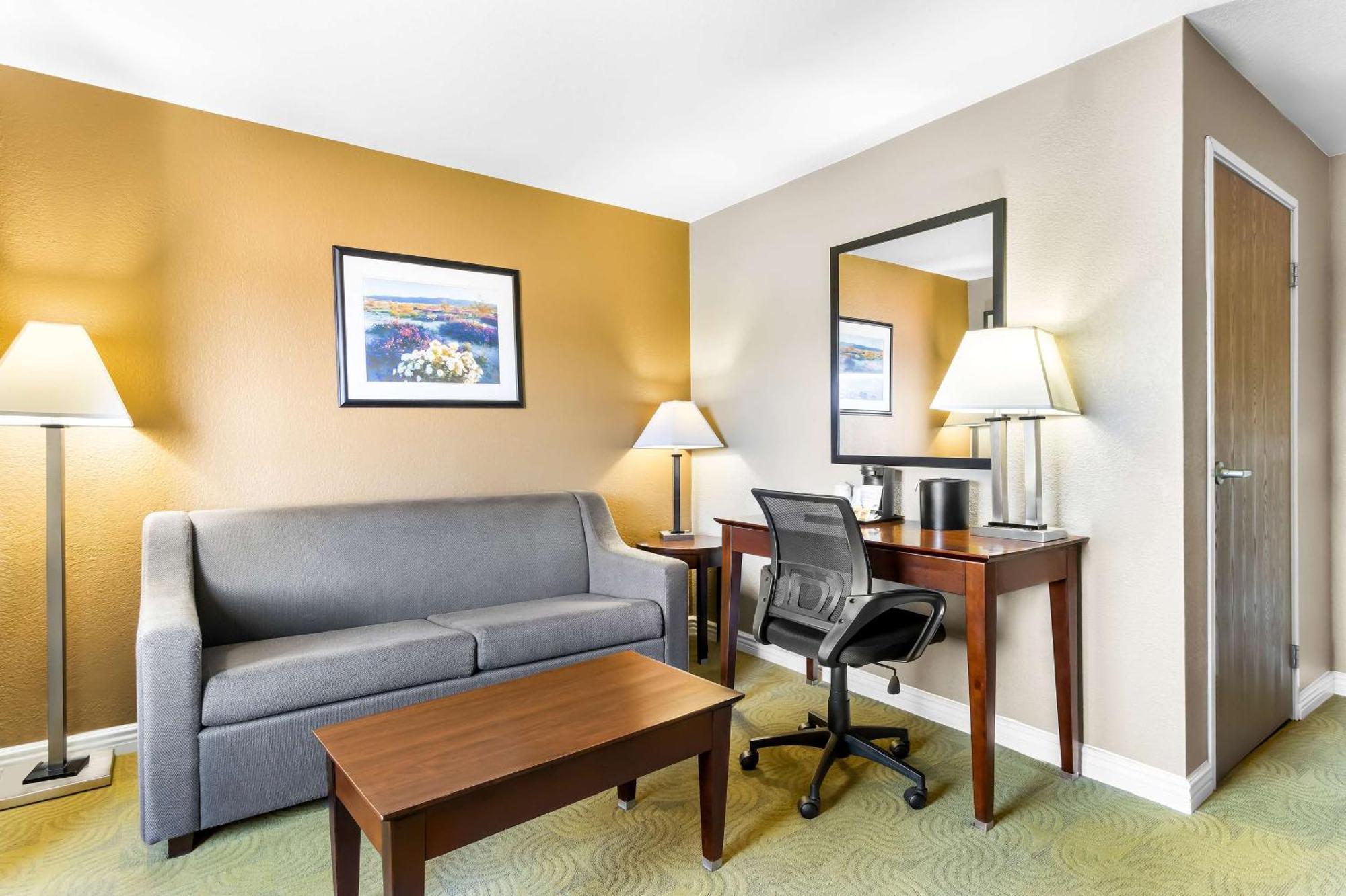 Best Western California City Inn & Suites Εξωτερικό φωτογραφία